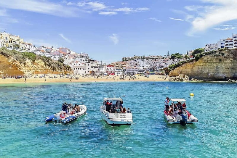 Portimão: Benagil Caves Speed Boat Tour with Sunset Option - Guides and dolphins: what you can expect from the people on board