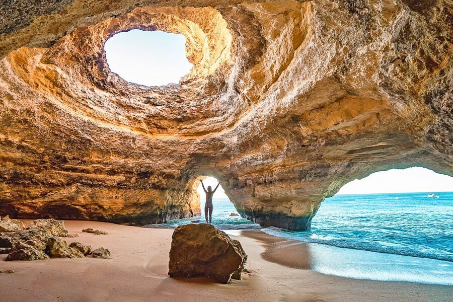 Portimão: Carvalho & Marinha Beach, Benagil Cave Boat Tour - Price and value: why $18 for this route can make sense