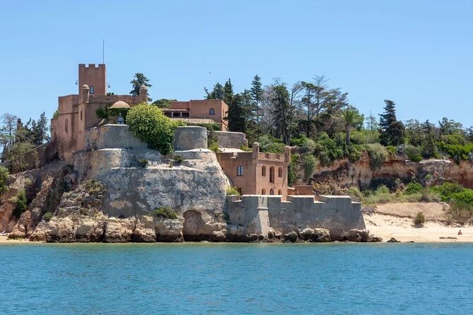 Portimão Private Boat Tour Caves Circuit and Coast Sightseeing - The Benagil cave experience: close viewing on a small private boat
