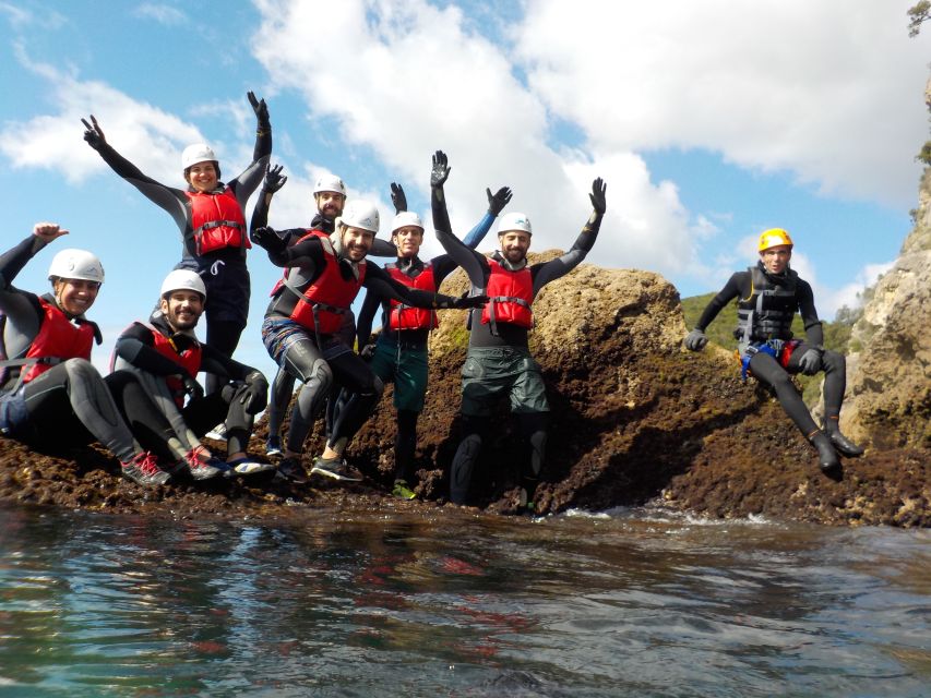 Portinho da Arrábida: Coasteering Boat Tour - What makes this coasteering tour worth your time
