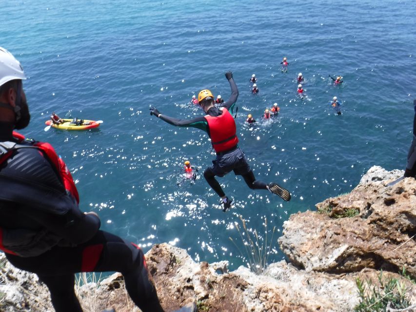 Portinho da Arrábida: Coasteering Boat Tour - Who should book this coasteering tour (and who should think twice)