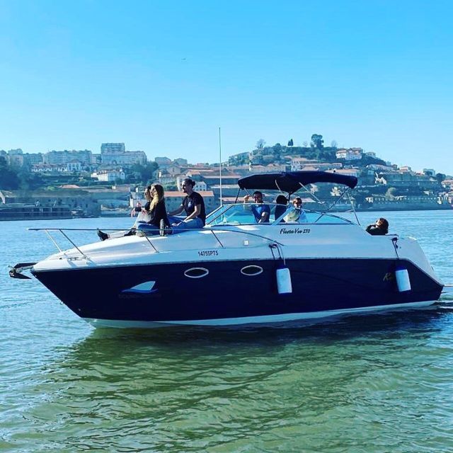Porto: Douro River Boat Tour w/ Portuguese Wines & Tasting - The yacht setup: small boat comfort beats big-deck sightseeing