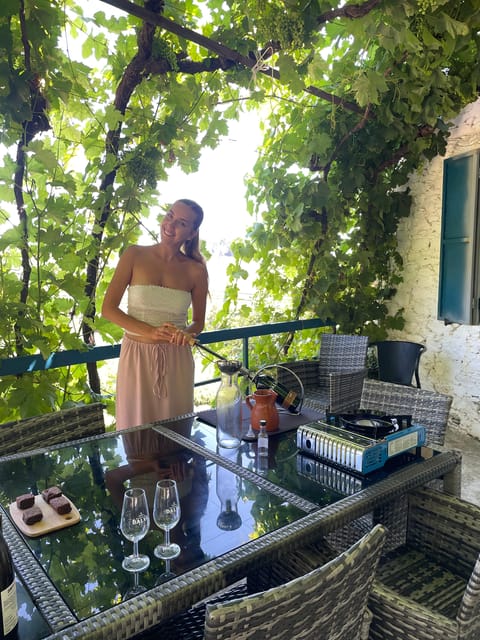Porto: Douro Valley Wine Tour with a Sommelier & Boat Trip - Small-group pace: why max 8 actually changes the experience
