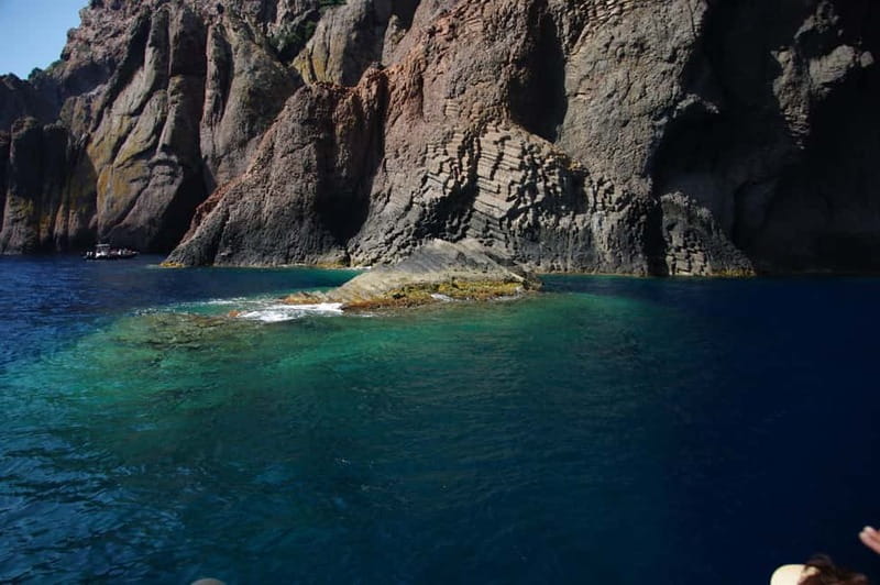 Porto: Scandola Nature Reserve and Creeks of Piana Boat Tour - The route makes sense: Capo Rosso, Piana, Porto’s Gulf, then Girolata