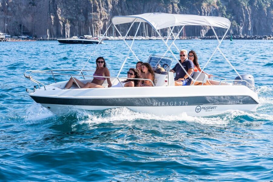 Positano: Boat Tour of Capri with Drinks and Snacks - The Faraglioni Rocks and the Photo Stops You’ll Actually Use