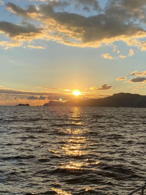 Positano: Sunset Group Boat Tour Amalfi Coast with Prosecco - Key highlights that make this cruise worth your time