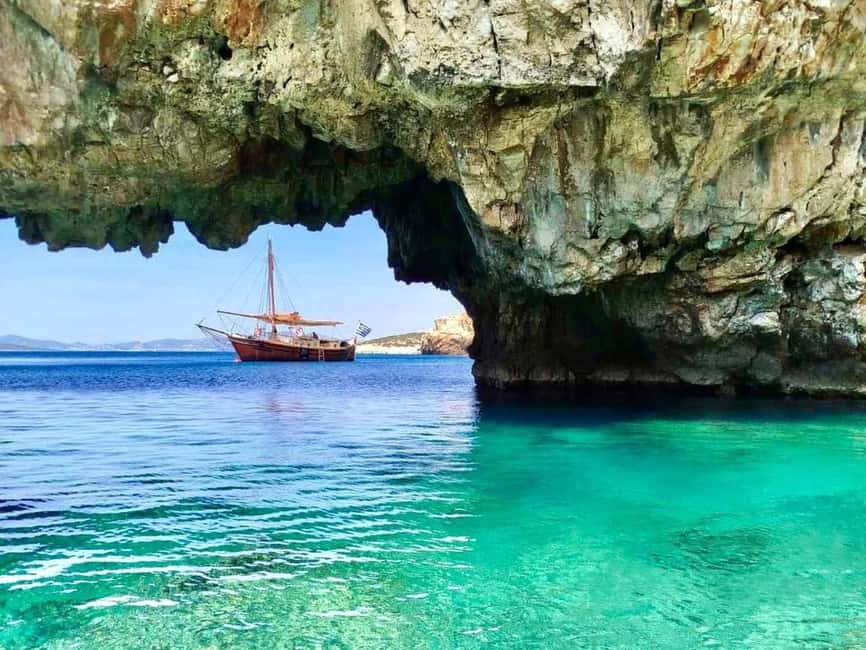 Pounta: A boat trip to the Pirate Cave - Panteronisi: the warm-up cruise and a real chance to swim