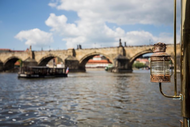Prague Castle and Canal River Boat Tour - Old Town Square to Clementinum: Where Prague’s Architecture Gets Loud