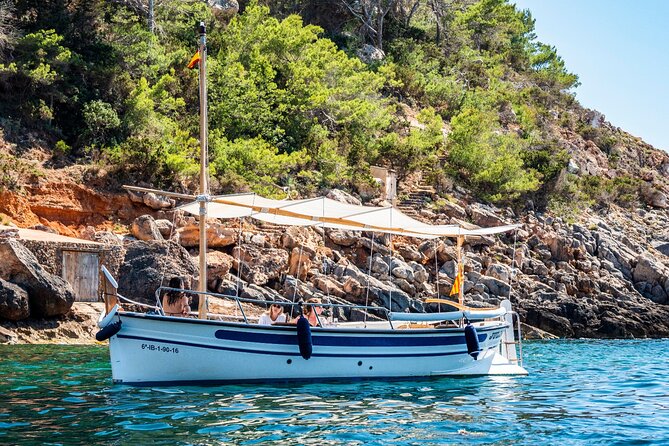 Private 4-hour Mediterranean Boat Tour in Ibiza with Snorkeling - What to pack for comfort (and fewer mid-trip annoyances)