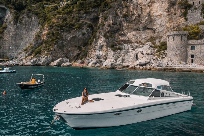 Private Amalfi Coast Boat Trip from Positano, Praiano or Amalfi - Positano’s sea-front vibe: Lungomare and Grotta Pandora