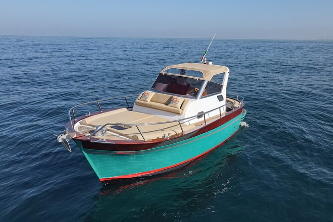 Private Boat Day on Capri from Sorrento - Meeting point: getting on the water without a circus