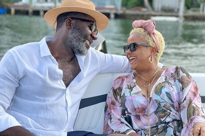 Private Boat Ride in Miami with Experienced Captain and Champagne - The sandbar option: perfect for relaxing, not for sightseeing