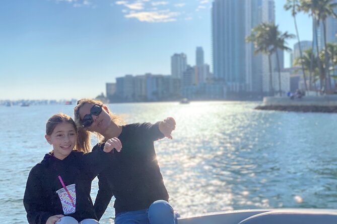 Private Boat Ride in Miami with Experienced Captain and Champagne - Price and value: why $100 per group can work (or not)