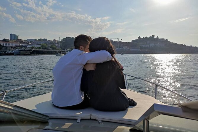 Private Boat Tour 6 Bridges and Ribeira option Sunset up to 6px - Key highlights worth planning for