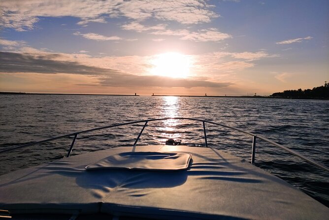 Private Boat Tour 6 Bridges and Ribeira option Sunset up to 6px - The 19th-Century Two-Deck Iron Bridge: Road, Rail, Pedestrians