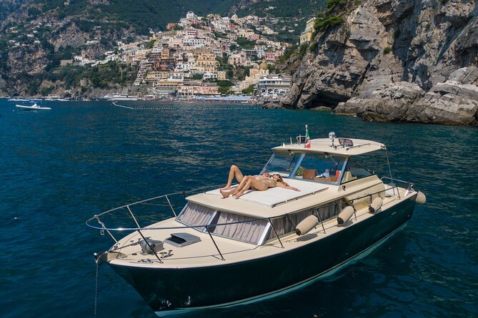 Private Boat Tour along the Amalfi Coast or Capri - The Capri Option: Sailing Close, Swimming, and How Shore Time Works