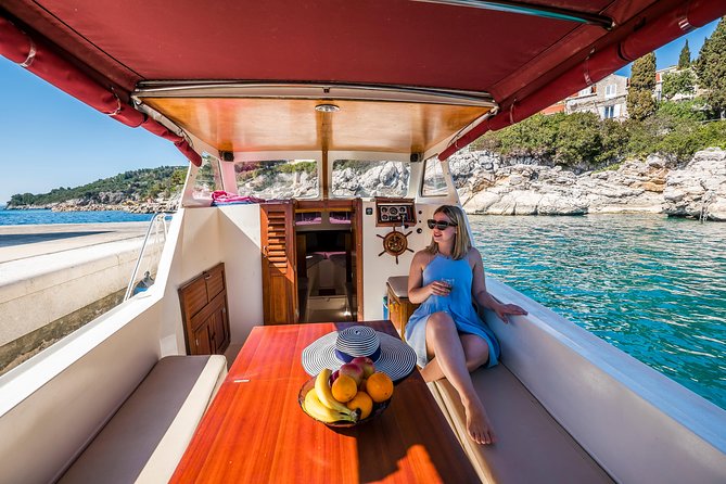 Private boat tour- explore the islands, find hidden caves and try snorkelling - Key highlights before you go