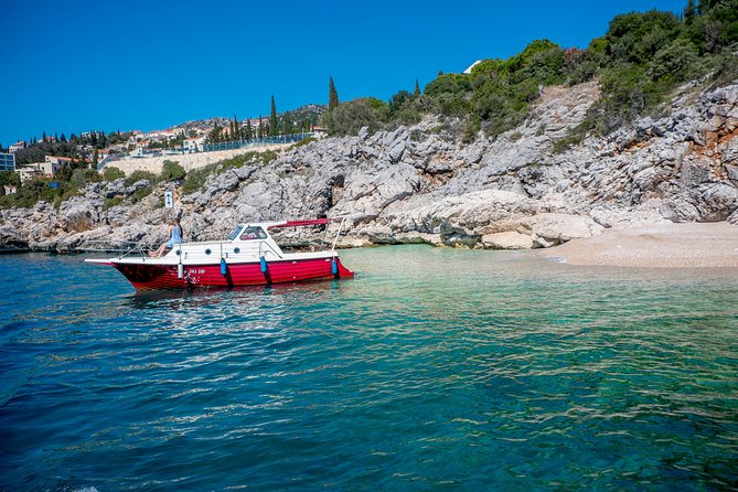 Private boat tour- explore the islands, find hidden caves and try snorkelling - Snorkeling on this tour: what you actually need to know