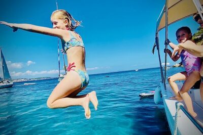 Private Boat Tour from Palma with Snorkeling and Paddle Surfing - Stand-up paddle (SUP) on Mallorca: fun, control, and less waiting
