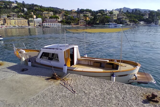 Private boat tour in the Tigullio and in the Portofino area - Your host matters: Emanuele’s pace, photos, and food