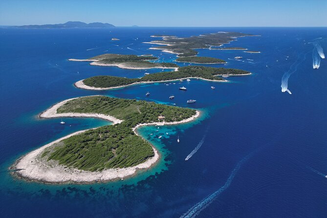 Private boat tour of Red rocks & Pakleni islands - Why This Hvar Private Speedboat Feels Like Your Own Day