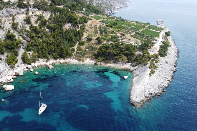 Private boat tour of Red rocks & Pakleni islands - Dubovica Beach and Its Two-Entrance Cave