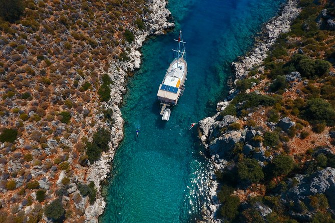 Private Boat Tour to Kekova Including BBQ Lunch from Kas - BBQ lunch on deck with coffee/tea and vegetarian option