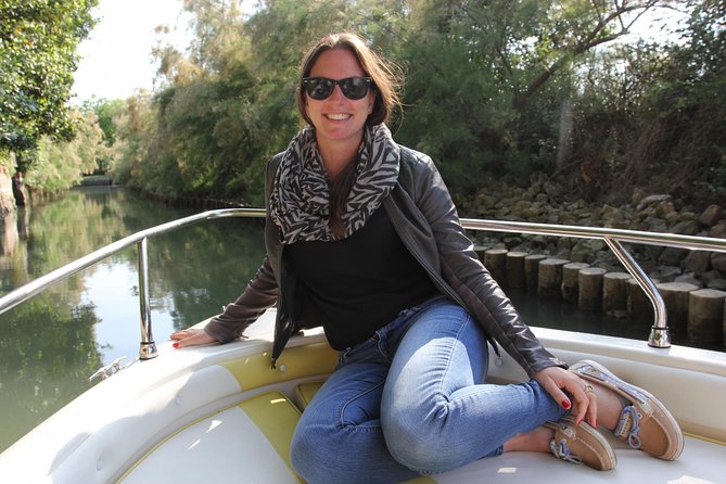 Private Boat Tour to Murano, Burano and Torcello - Burano’s 30-minute color walk and what to look for