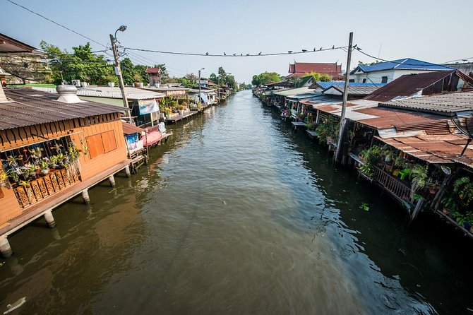 Private 'Breeze & Pleased’ Canal Boat Ride - 2hrs (self-guided) - Temple Fish-Feeding: Up Close With Local Waterfront Life