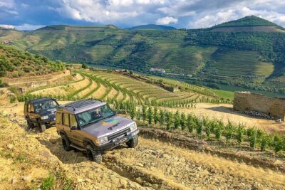 Private Douro and Porto 4x4 Tour with Wine Tasting and Boat Trip - The 4x4 experience on old roads and off-road tracks
