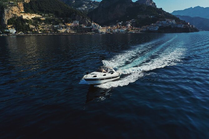 Private Full-Day Guided Boat Tour at the Amalfi Coast - Prosecco, snacks, and the lunch you must plan for
