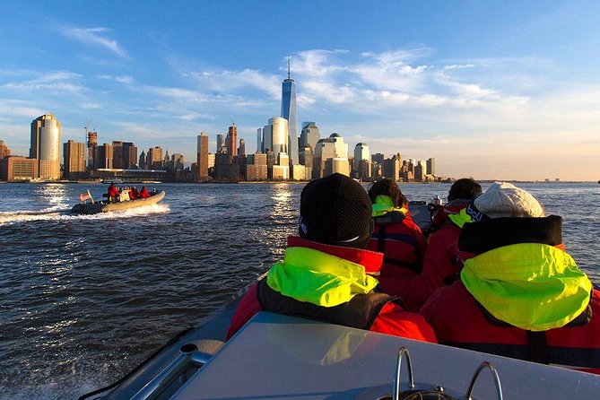 PRIVATE Manhattan Speedboat Tour - Up to 12 passengers - East River running: helicopters, the Seaport, and bridge time