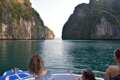 Private Phi Phi Island Speed Boat Tour from Krabi - Loh Samah Bay and the Maya Bay Entry Road: Quick Steps, Big Payoff