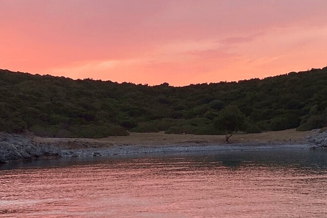 Private Sunset Boat Tour in Bodrum With Dinner - Dinner on Board: What to Expect and How to Set the Right Expectations
