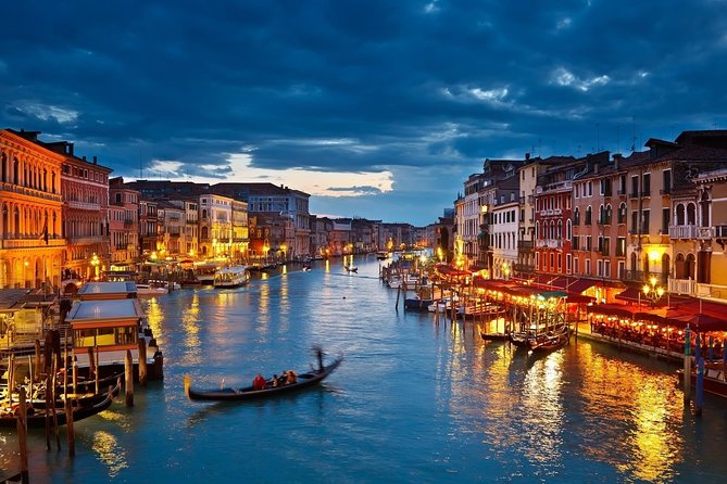 Private Tour: Venice Grand Canal Evening Boat Tour - Palaces, Museums, and Even a Casino Facade