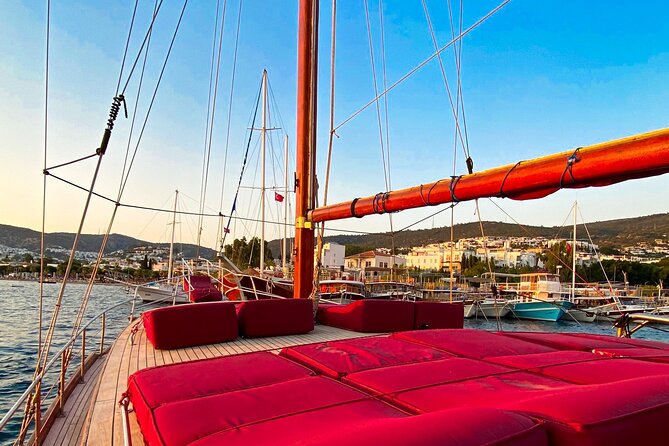 Private VIP Gulet Boat Tour With Lunch in Bodrum For 6 Hour - Rabbit Bay lunch stop: where the day slows down