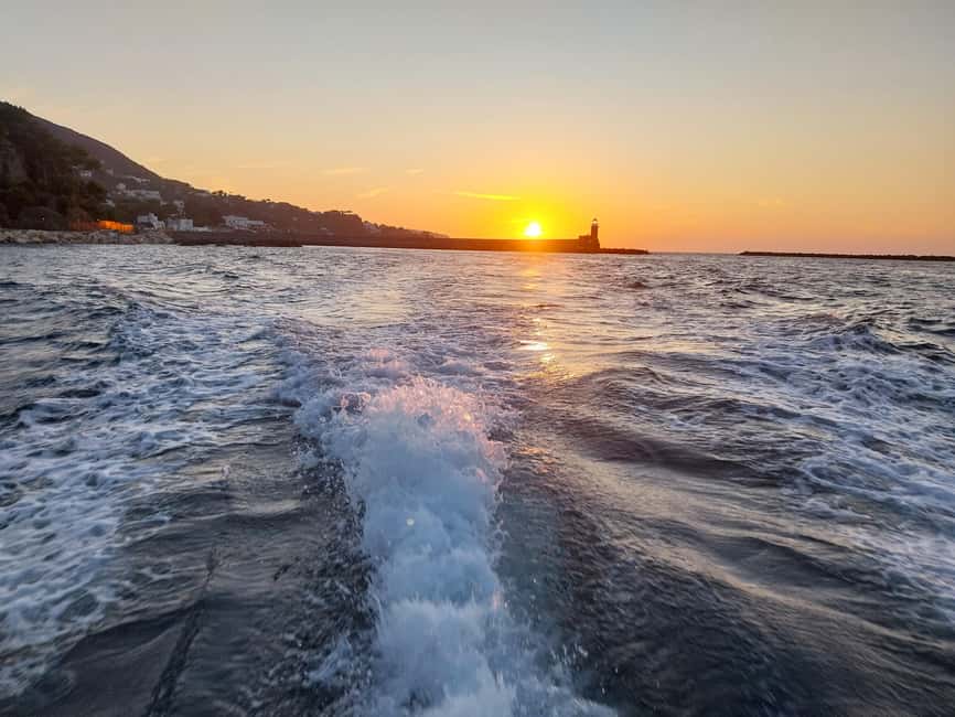 Procida: Sea View Boat Tour with Snorkeling - Key highlights worth planning around