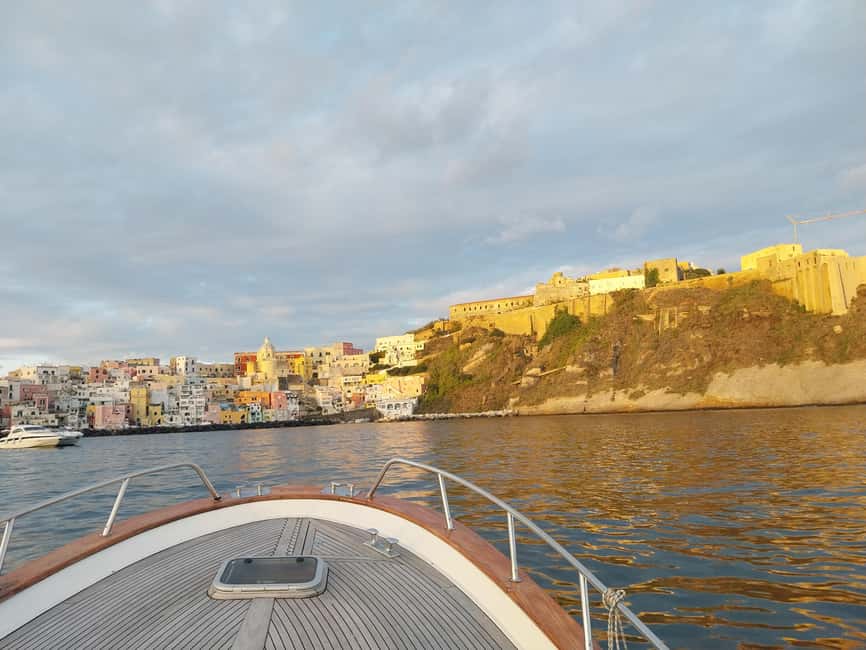 Procida: Sea View Boat Tour with Snorkeling - Sunrise breakfast or sunset aperitif: The food is part of the vibe