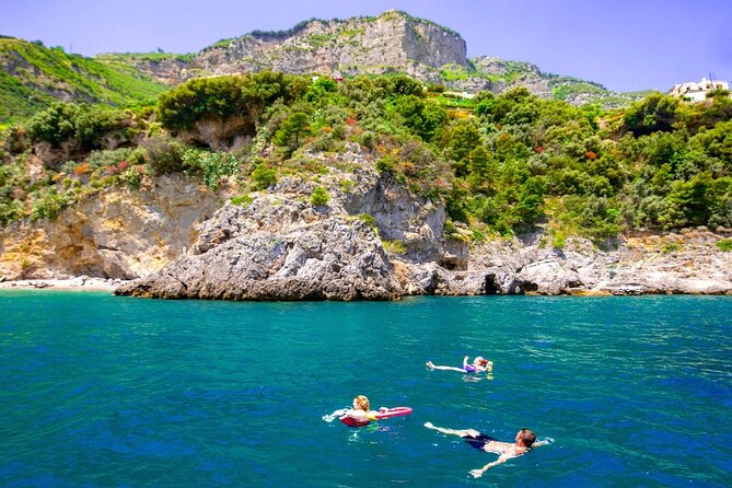 Procida Small Group Boat Tour from Ischia with Aperitif - From Ischia to Procida in 3.5 hours: the rhythm of this day