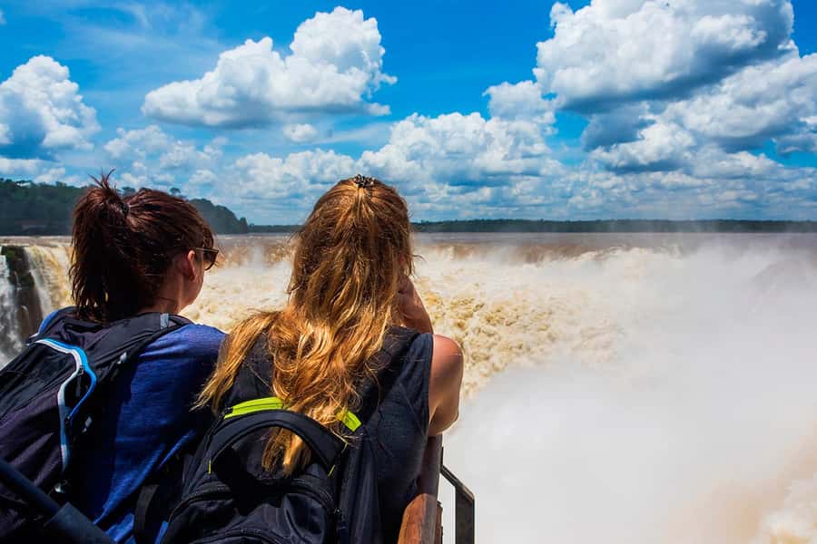 Puerto Iguazú: Iguazú Falls Adventure with 4WD & Boat Ride - Approaching the Tres Mosqueteros Falls from the water: where the views get dramatic