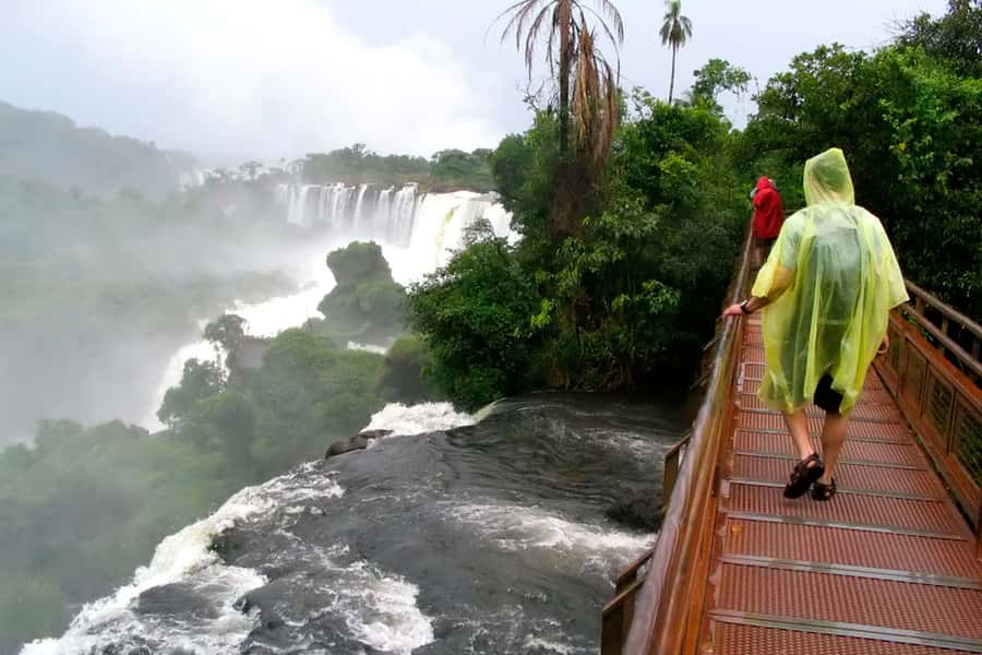 Puerto Iguazú: Iguazú Falls Adventure with 4WD & Boat Ride - Price and value: what you pay for, what you don’t, and what to verify