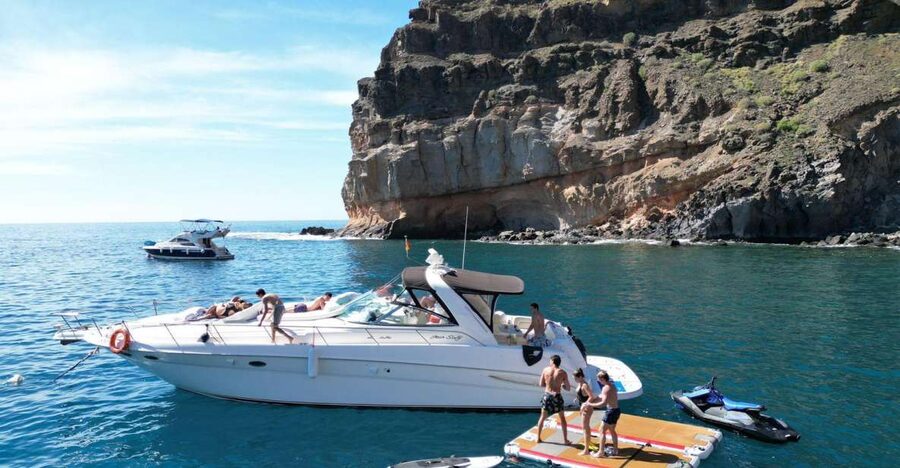 Puerto Rico, Gran Canaria: Boat Tour with Tapas and Drinks - Key Things I’d Book This For