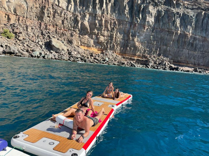 Puerto Rico, Gran Canaria: Boat Tour with Tapas and Drinks - Calle Puerto Escala Sailing Time: The Wind-Down Moment