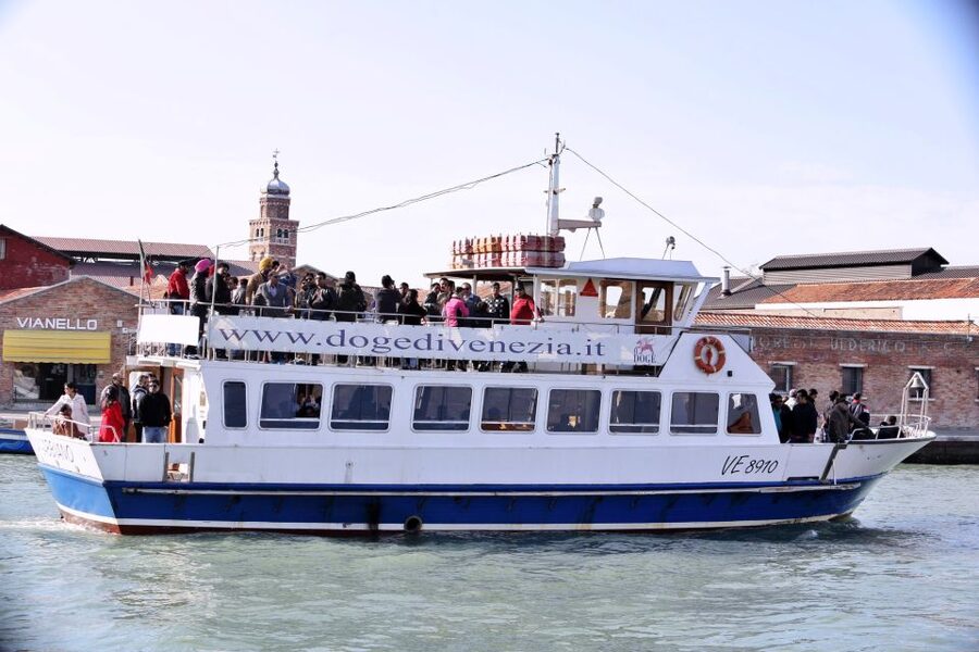Punta Sabbioni: Murano, Burano & Torcello Guided Boat Tour - Price and value: what $35 buys you for a 7-hour loop