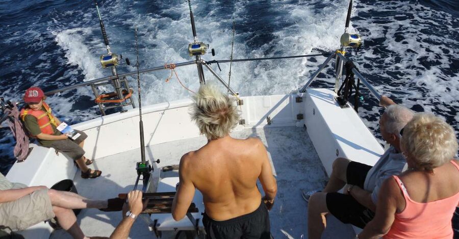 Quarteira: Algarve Reef Fishing Boat Trip with Gear - Meet the Boat: Rascasso and What That Means for Your Comfort