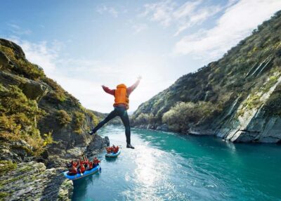 Queenstown: Kawarau River Rafting and Jet Boat Ride - Getting kitted out in Queenstown’s cold-water gear