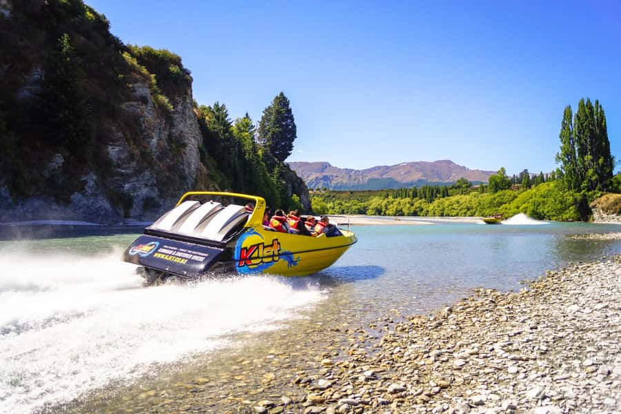 Queenstown: Shotover River and Kawarau River Jet Boat Ride - Gear checklist: what to bring so the ride feels fun, not miserable