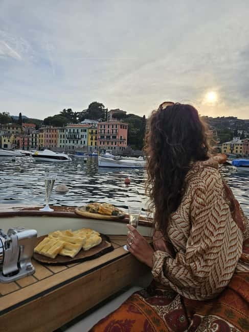 Rapallo: Sunset Boat Tour - Paraggi Bay: the swim-and-photo break that makes the Riviera feel real