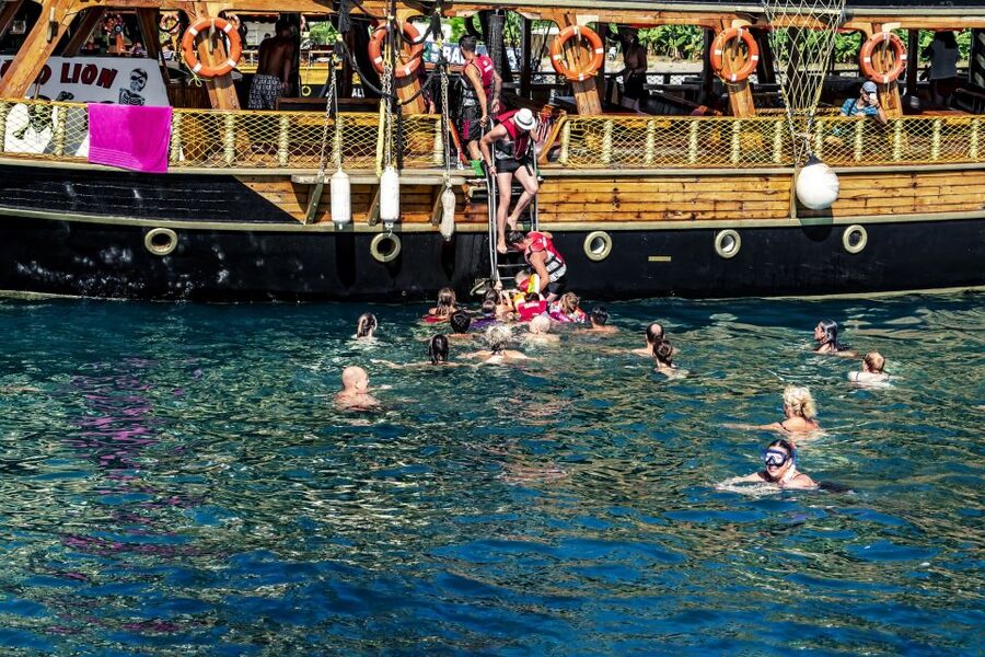Red Dragon Pirate Boat Trip & Lunch - Price and value: is $18 a fair deal here?