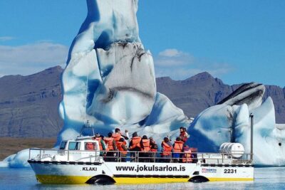 Reykjavik: Glacier Lagoon Boat Ride & South Coast Full Day Tour - The 7:00 AM Start: What Your Day Looks Like on the Bus